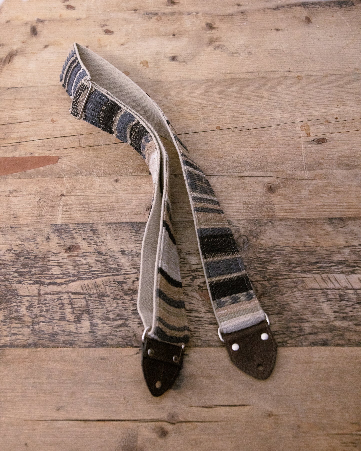 Mako Organic Hemp Guitar Strap, 100% Vegan-Friendly