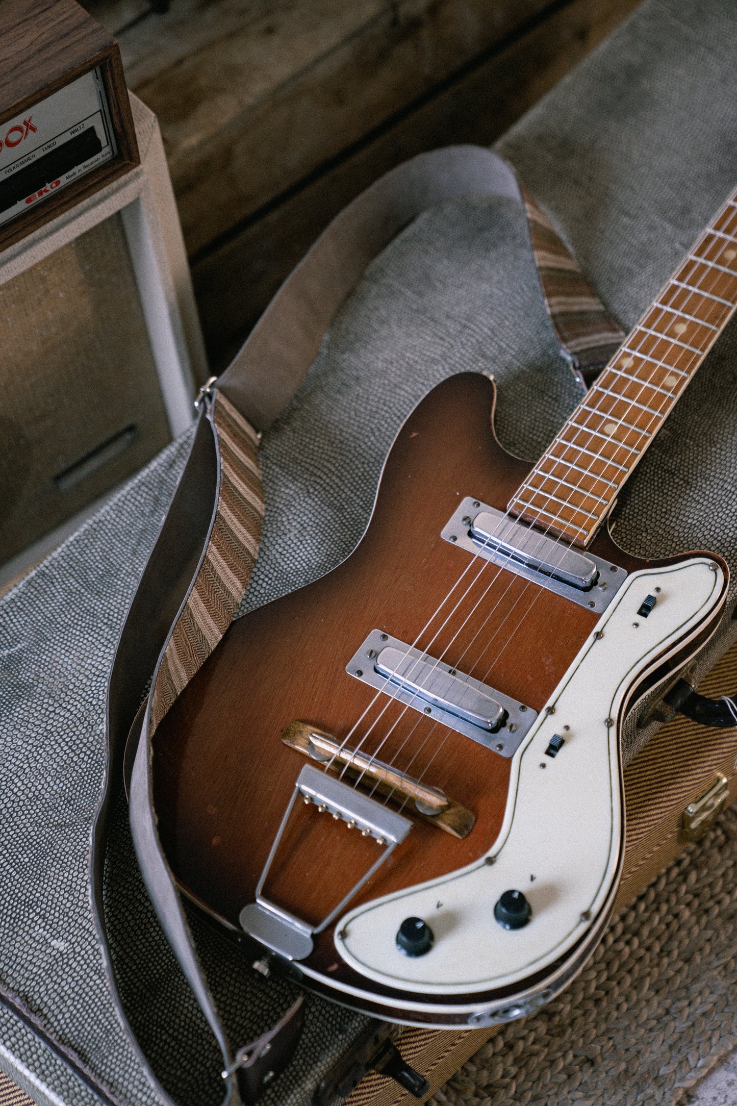 Herringbone Nubuck Leather Guitar Strap