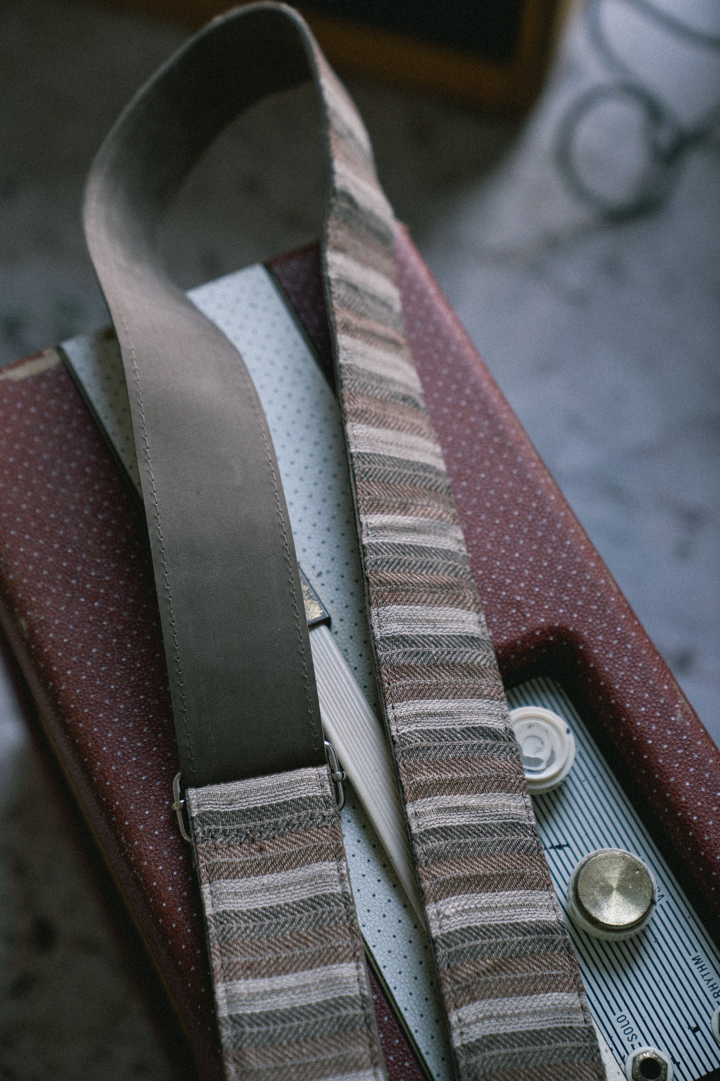 Herringbone Nubuck Leather Guitar Strap