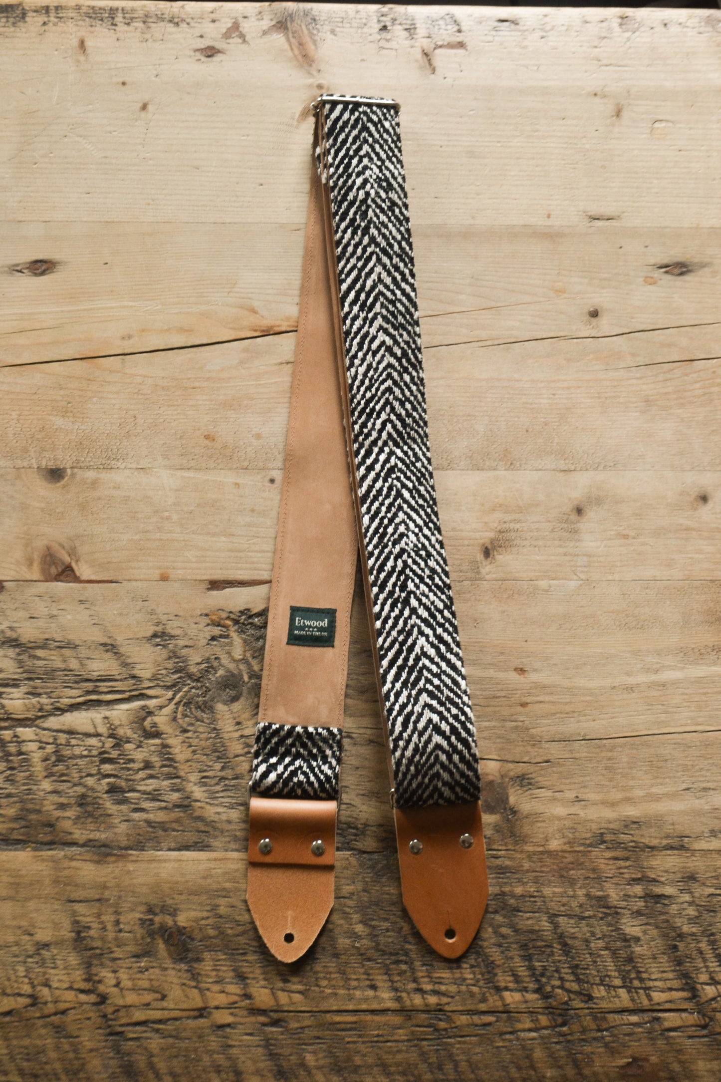 Fossil Nubuck Leather Guitar Strap