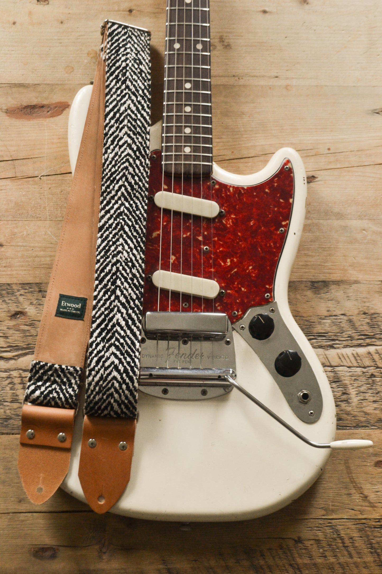 Fossil Nubuck Leather Guitar Strap