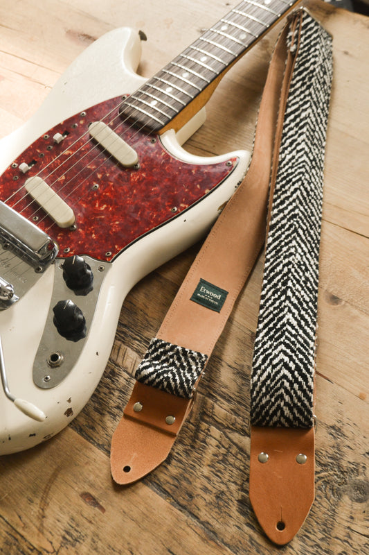 Fossil Nubuck Leather Guitar Strap